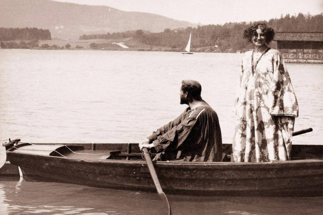Gustav Klimt and Emilie Flöge in a boat on the Attersee lake (1910)